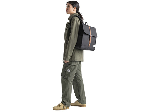 Herschel City рюкзак из переработанного материала объемом 16 л - сплошной черный - рис 5.